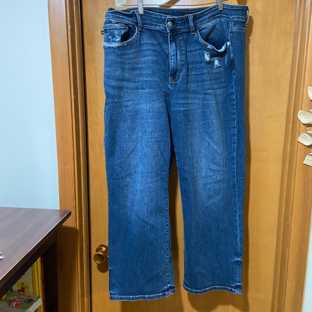 Women’s Judy Blue Wide Leg Jeans.  Size 18W